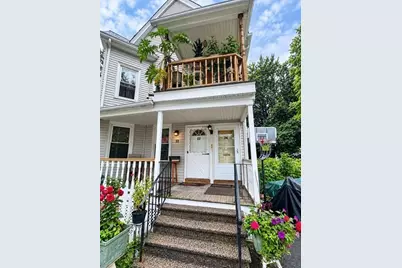 22-24 Raymond Place, Springfield, MA 01104 - Photo 3