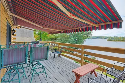 21 Taft Ave, Mendon, MA 01756 - Photo 9
