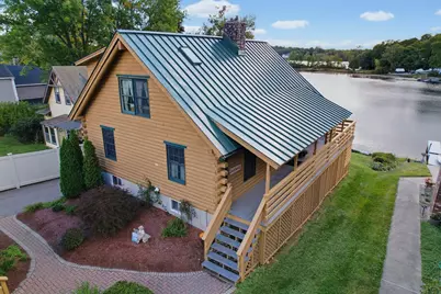 21 Taft Ave, Mendon, MA 01756 - Photo 3