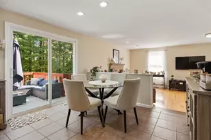 1 Laurelwoods Dr, Townsend, MA 01474 - Photo 9