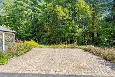 1 Laurelwoods Dr, Townsend, MA 01474 - Photo 31