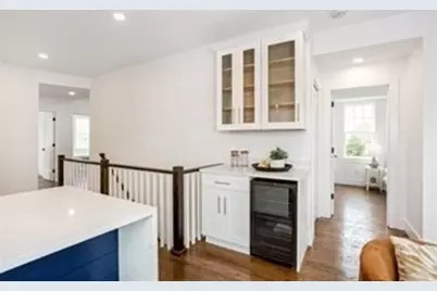 7 Reeds Ct #2, Somerville, MA 02145 - Photo 3