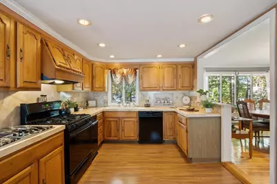 41 Smith St, Fitchburg, MA 01420 - Photo 19