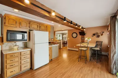41 Smith St, Fitchburg, MA 01420 - Photo 5