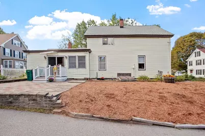41 Smith St, Fitchburg, MA 01420 - Photo 3