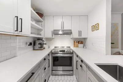 512 Massachusetts Ave #1, Boston, MA 02118 - Photo 9