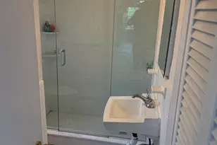 29 Easton Ave, Boston, MA 02136 - Photo 7