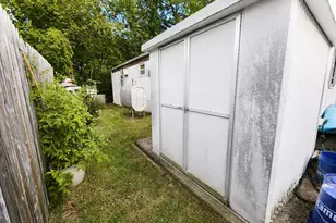 1237 Central St, Leominster, MA 01453 - Photo 23