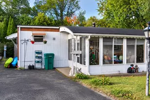 1237 Central St, Leominster, MA 01453 - Photo 25