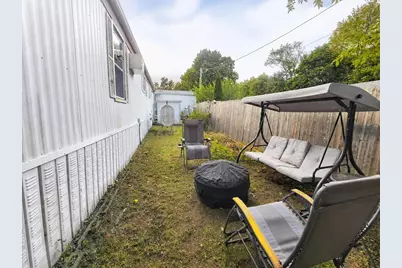 1237 Central Street #28, Leominster, MA 01453 - Photo 21