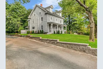 186 Main St #2, Wayland, MA 01778 - Photo 1