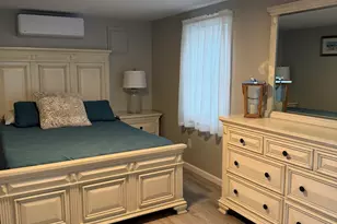 8 Murphy St, Wareham, MA 02571 - Photo 3