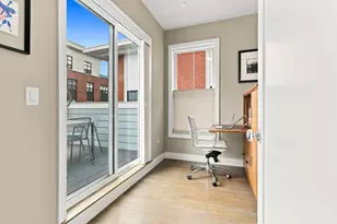 8 Baker Ct, Boston, MA 02125 - Photo 19