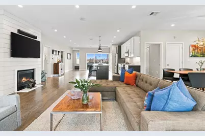 8 Baker Ct #4, Boston, MA 02125 - Photo 1
