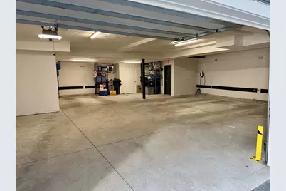 8 Baker Ct #4, Boston, MA 02125 - Photo 37