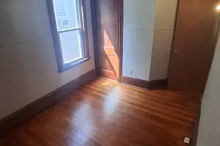 122 Princeton St, New Bedford, MA 02745 - Photo 17
