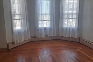 122 Princeton St, New Bedford, MA 02745 - Photo 11