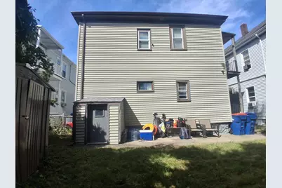 122 Princeton St, New Bedford, MA 02745 - Photo 25