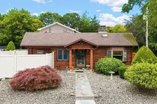 24 Fisherman Rd, Fairhaven, MA 02719 - Photo 1