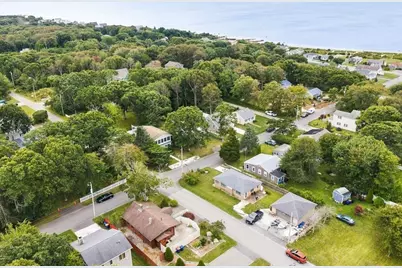 24 Fisherman Rd, Fairhaven, MA 02719 - Photo 13