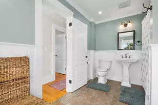 1021 Ray St, Fall River, MA 02720 - Photo 23