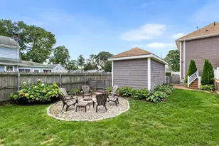 1021 Ray St, Fall River, MA 02720 - Photo 35