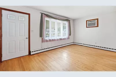 40 W Belmont St, Ludlow, MA 01056 - Photo 23