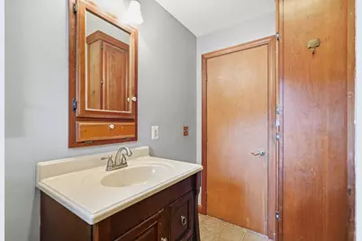 40 W Belmont St, Ludlow, MA 01056 - Photo 25