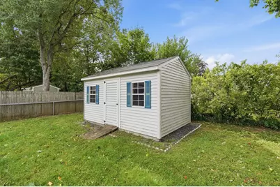 40 W Belmont St, Ludlow, MA 01056 - Photo 9