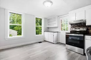 390 Main St, West Newbury, MA 01985 - Photo 11
