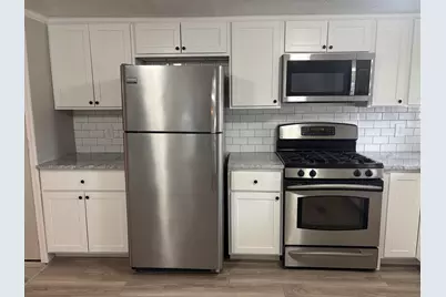 1346 Newport Ave #B17, Attleboro, MA 02703 - Photo 5