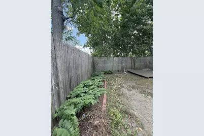 11 Mount Pleasant St #1, Waltham, MA 02452 - Photo 17