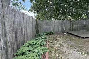11 Mt Pleasant St, Waltham, MA 02452 - Photo 17