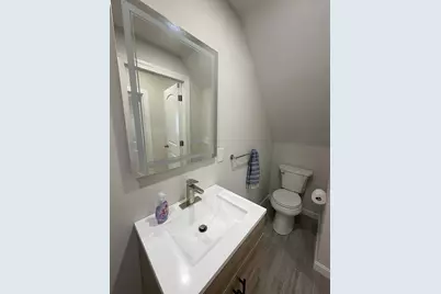 11 Mount Pleasant St #1, Waltham, MA 02452 - Photo 13