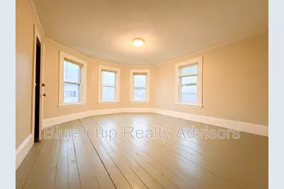 23 Taylor Street #2, Gloucester, MA 01930 - Photo 3