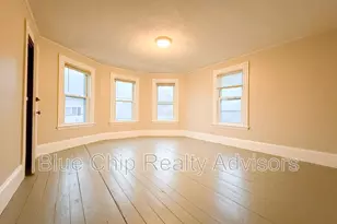 23 Taylor St, Gloucester, MA 01930 - Photo 3