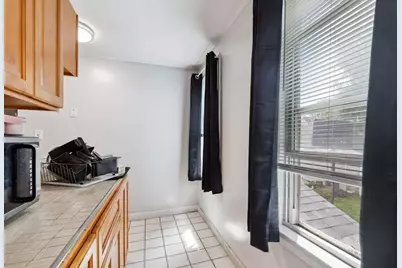 32 Park Rd #1, Brockton, MA 02301 - Photo 3