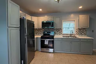 382 Green St Ext, Brockton, MA 02301 - Photo 5