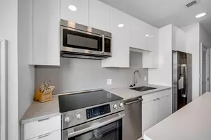 45 Lewis St, Boston, MA 02128 - Photo 5