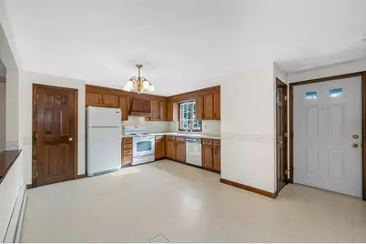 25 Oak St #D, Methuen, MA 01844 - Photo 3