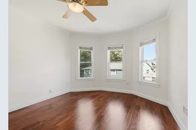 36 Howe St #3, Boston, MA 02125 - Photo 3