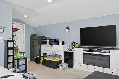 47 Fremont St, Taunton, MA 02780 - Photo 15