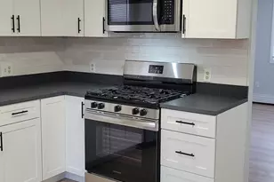 17 Mt Pleasant St, Somerville, MA 02144 - Photo 3