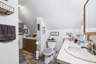 83 Rockland St, New Bedford, MA 02740 - Photo 11