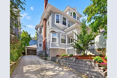 34 Central St, Somerville, MA 02143 - Photo 3