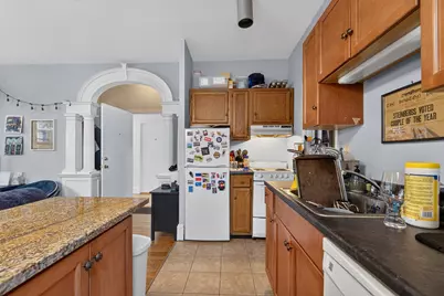 34 Central St, Somerville, MA 02143 - Photo 15