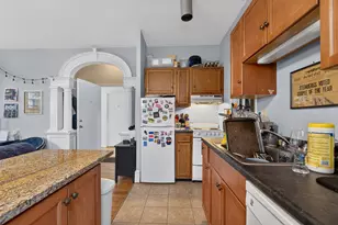 34 Central St, Somerville, MA 02143 - Photo 15