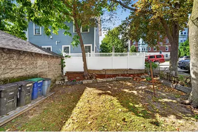 34 Central St, Somerville, MA 02143 - Photo 35