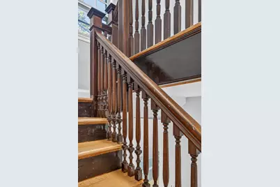 34 Central St, Somerville, MA 02143 - Photo 17