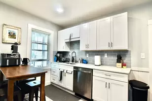 81 Romsey St, Boston, MA 02125 - Photo 9